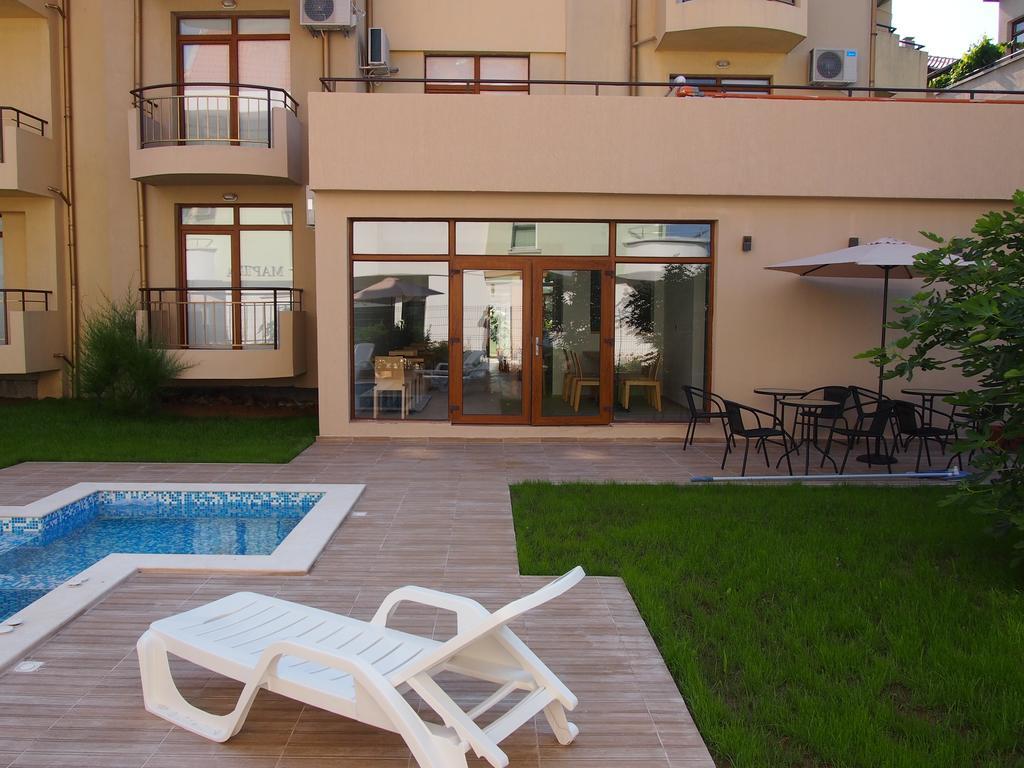 Hotel Milan Primorsko Exterior foto